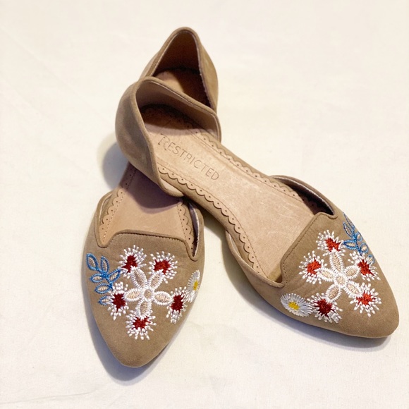 Restricted Shoes - Restricted d’Orsay embroidered flower flats